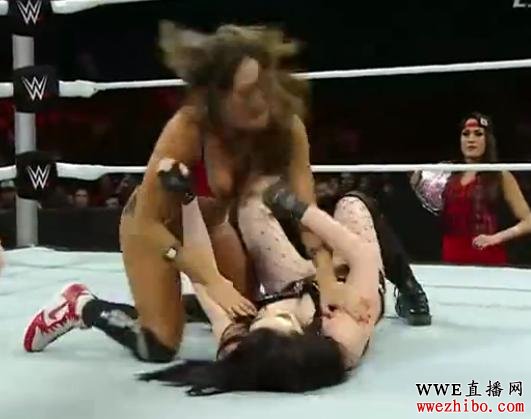 WWE�Ըл���Ů�ɻع�