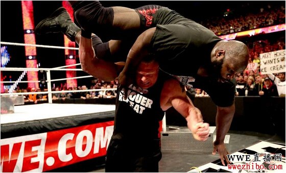 ����ְҵˤ��WWE_20151109_����<a href='http://www.wwezhibo.com/' target='_blank' title='ˤ��'><span style='color: #0000ff'><strong>ˤ��</strong></span></a></span>SmackDown��844������ְҵˤ��WWE_20151109_����<a href='http://www.wwezhibo.com/' target='_blank' title='ˤ��'><span style='color: #0000ff'><strong>ˤ��</strong></span></a></span>