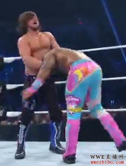 ����<a href='http://www.wwezhibo.com/' target='_blank' title='wweֱ��'><span style='color: #0000ff'><strong>wweֱ��</strong></span></a></span>SD AJ��������ά���ĵ����� Y2J������������ս